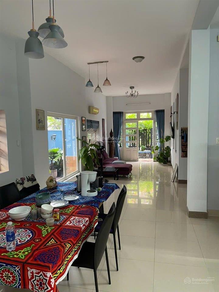 Biệt thự khu compound thời báo kinh tế lưu đình lễ 1 trệt 2 lầu 9,5x17m full nội thất