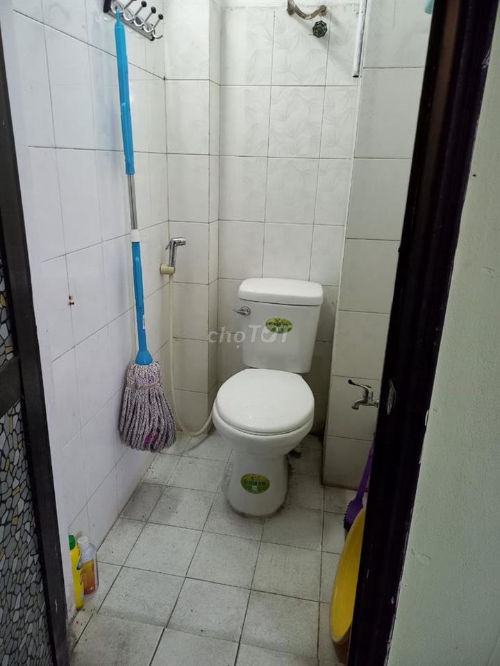 Cho thuê tầng 1 nhà số 99 ngõ 98 Thái Hà, Đống Đa, Hà Nội