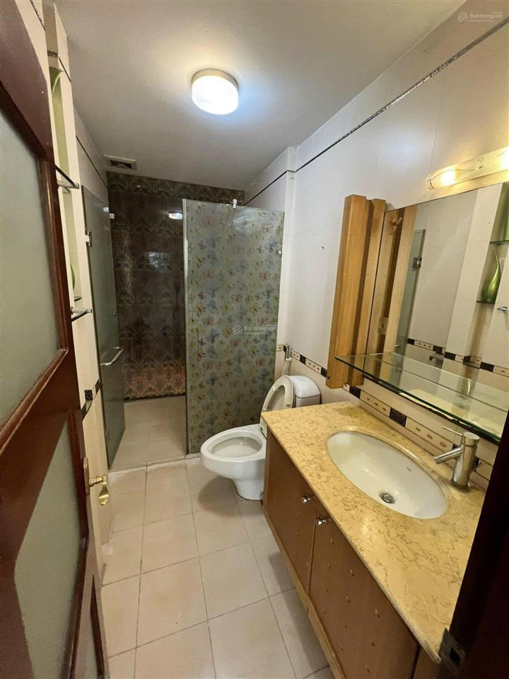 Cho thuê nhà nguyên căn ở cầu giấy 4t x 80m2, 3pn, vừa ở, vừa kd giá 23 triệu / tháng