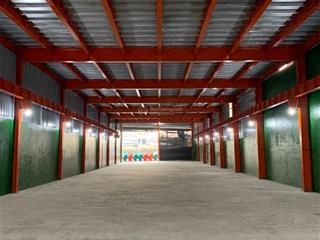 Cho thuê mặt bằng nhà xưởng 1100m2 , mặt tiền đường quốc lộ 1a , q12