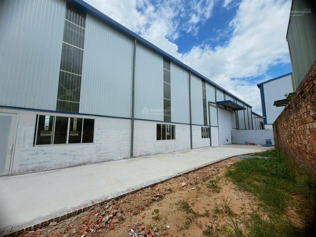 Cho thuê xưởng mới xây gần visip 2 3900m2, có nhà xưởng 2000m2