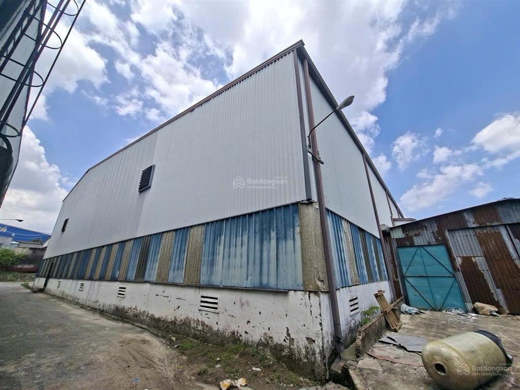 Cho thuê kho 4000m2 có trạm điện 560kva giá chỉ 83k/m2 gần kcn sóng thần