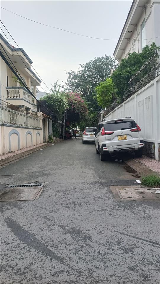 Biệt thự vuông đẹp bình thạnh chỉ hơn 100/m2 khu bt ven sông không quy hoạch