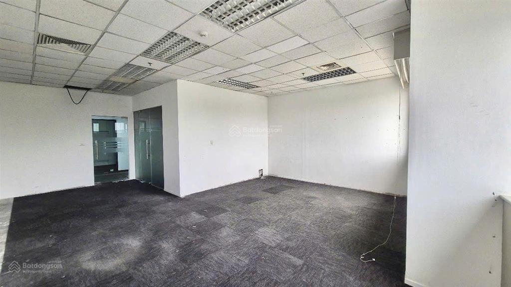 Cho thuê văn phòng từ 40m2 đường kim mã  giá tốt  view công viên