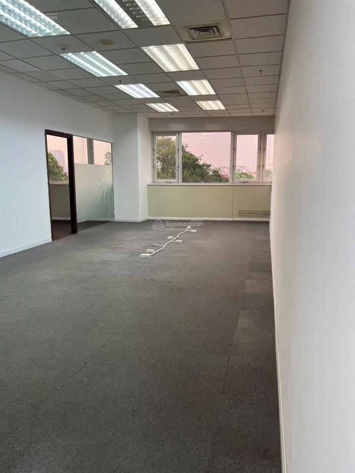 Cho thuê văn phòng từ 40m2 đường kim mã  giá tốt  view công viên