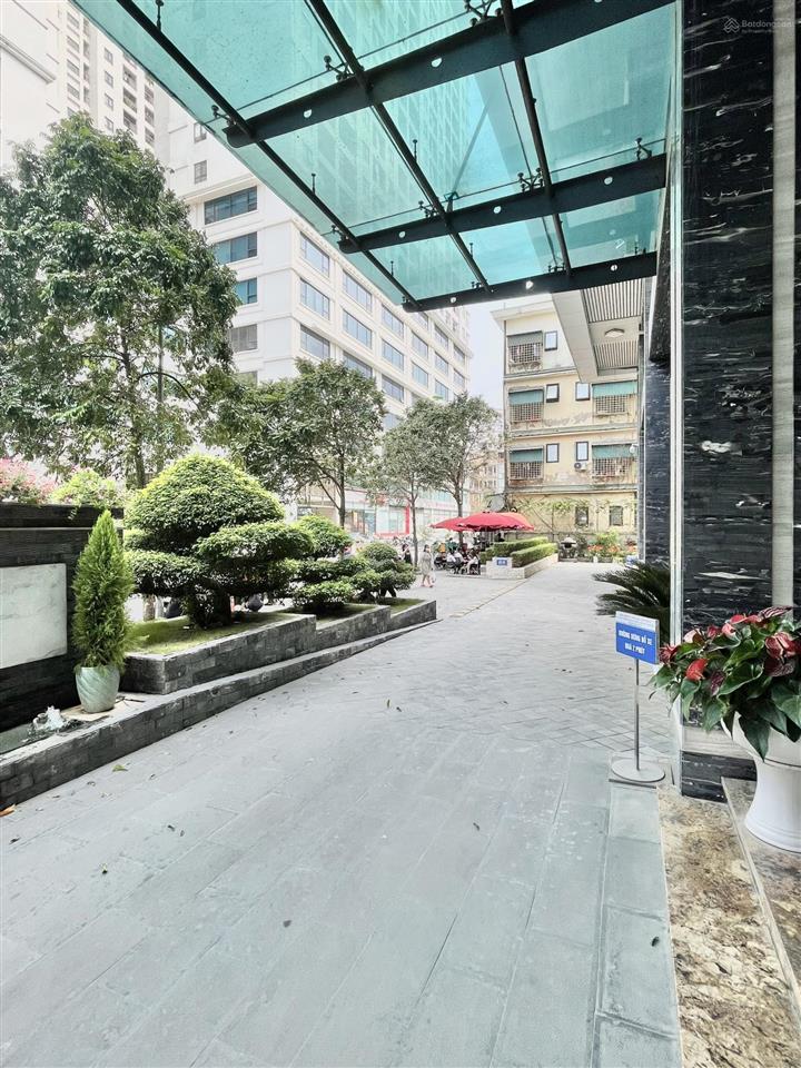 Cho thuê văn phòng 145m2 đường trung kính  chuyên nghiệp  giá tốt