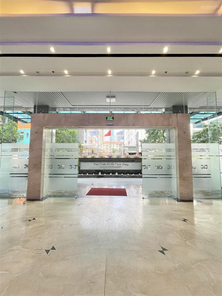 Cho thuê văn phòng 145m2 đường trung kính  chuyên nghiệp  giá tốt
