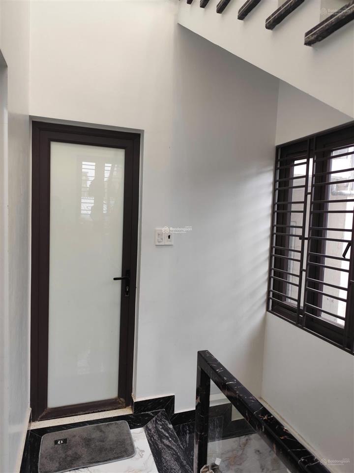 Bán nhanh nhà riêng 3 tầng, 2pn, 2wc, tại dư hàng, lê chân, hải phòng, giá chỉ 2 tỷ xíu
