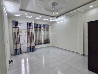 Cho thuê nhà 4.5x25 (trệt + 2 lầu + st + 6pn + 6wc) đối diện aeon tân phú