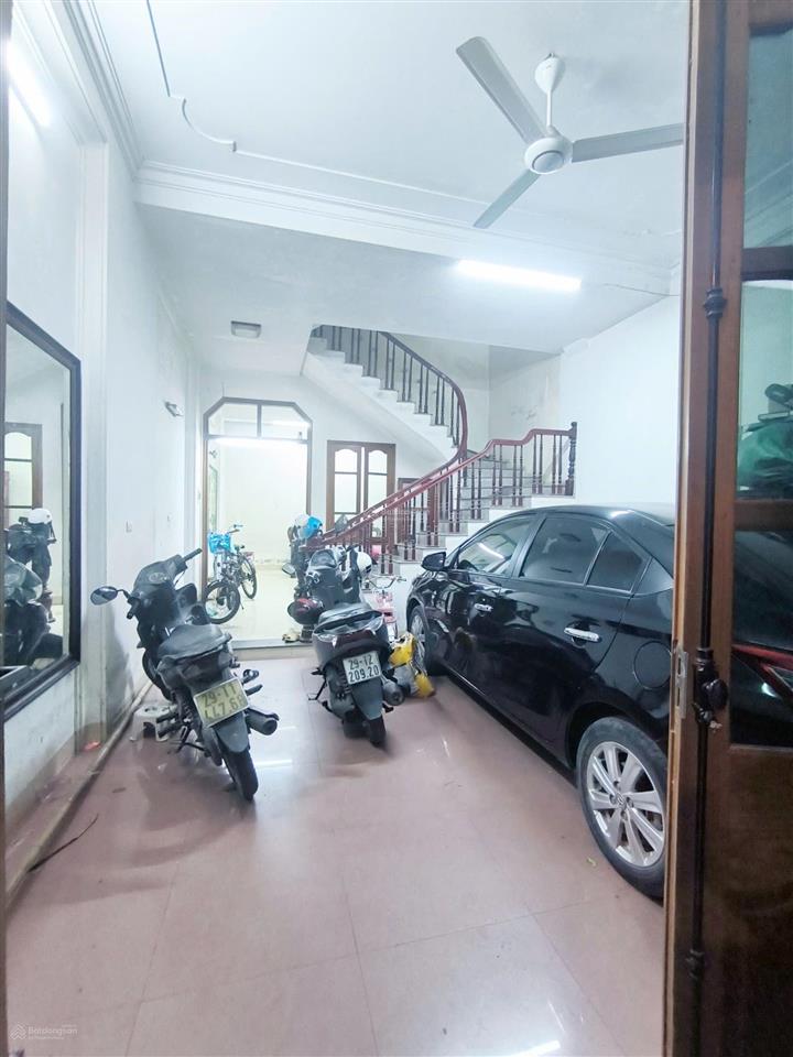Bán liền kề đấu giá mậu lương kiến hưng, hà đông