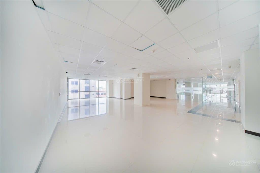 Cơ hội vàng sở hữu sàn tttm rox center goldseason 47 nguyễn tuân  tầng 5  124,1m2
