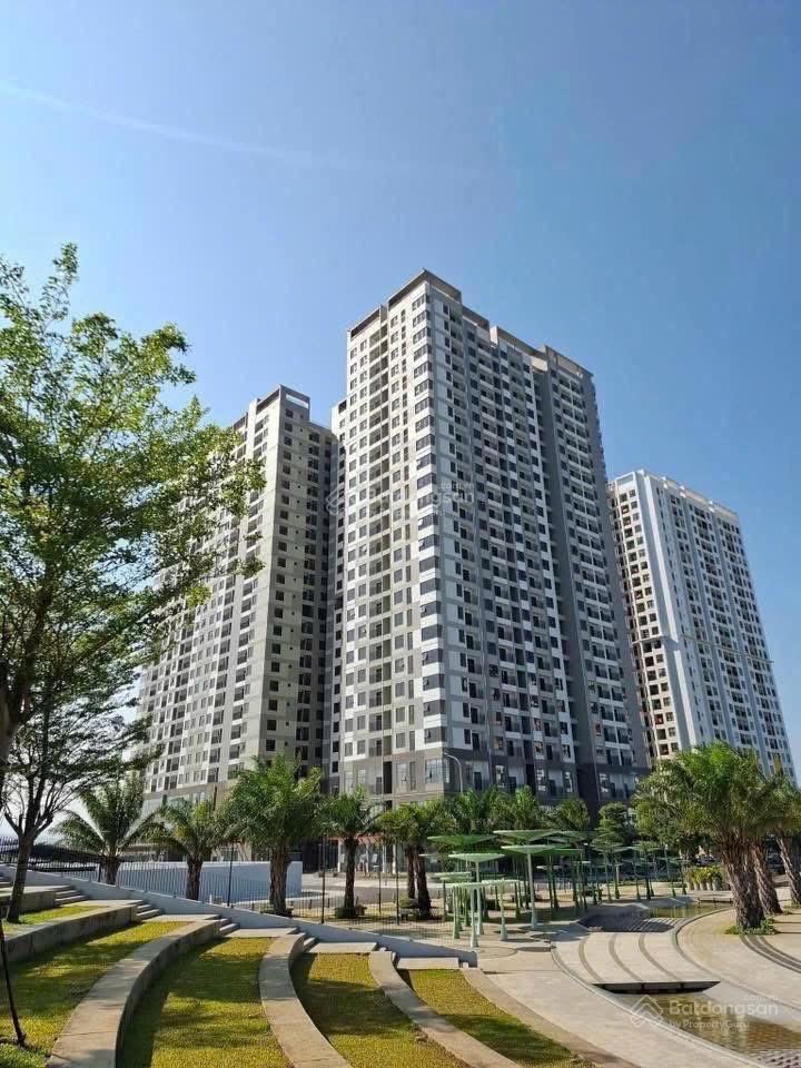 Cho thuê căn góc 2pn fpt plaza3 full nội thất