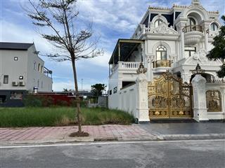 Siêu đẹp đất tái định cư  1.650 tỷ 168m mặt tiền 10m vuông vắn