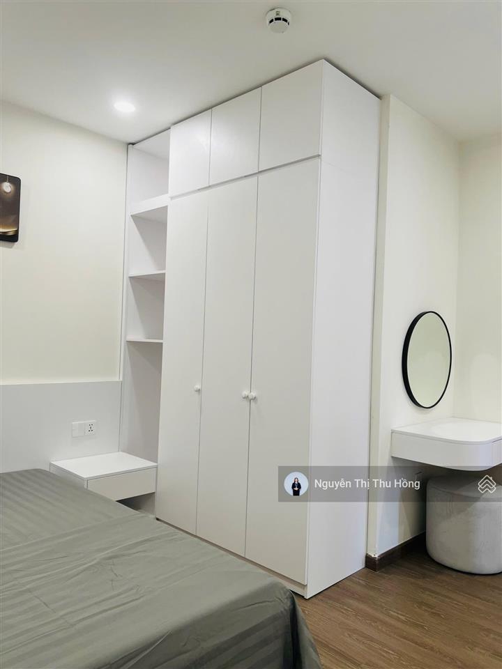 Cho thuê căn hộ view đẹp nhận khách nước ngoài.  0906 565 *** giá 12 tr