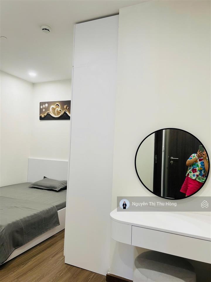 Cho thuê căn hộ view đẹp nhận khách nước ngoài.  0906 565 *** giá 12 tr