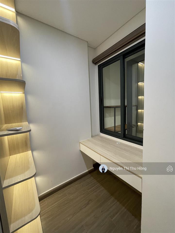 Cho thuê căn hộ xinh ở ngay fpt plaza 2 giá 12 triệu 0906 565 ***