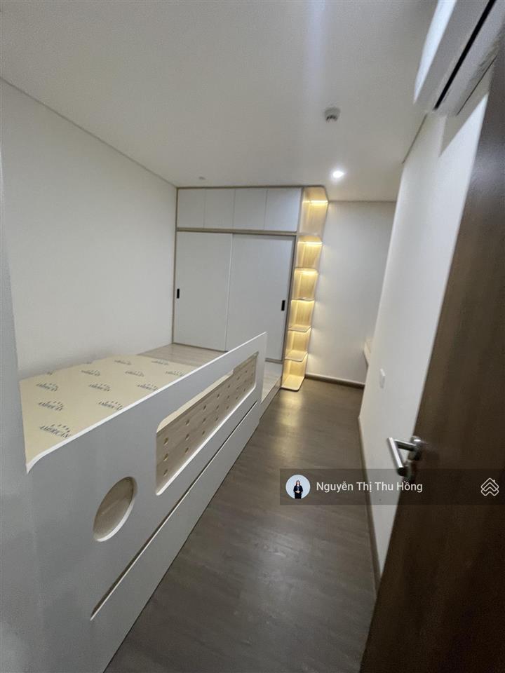 Cho thuê căn hộ xinh ở ngay fpt plaza 2 giá 12 triệu 0906 565 ***