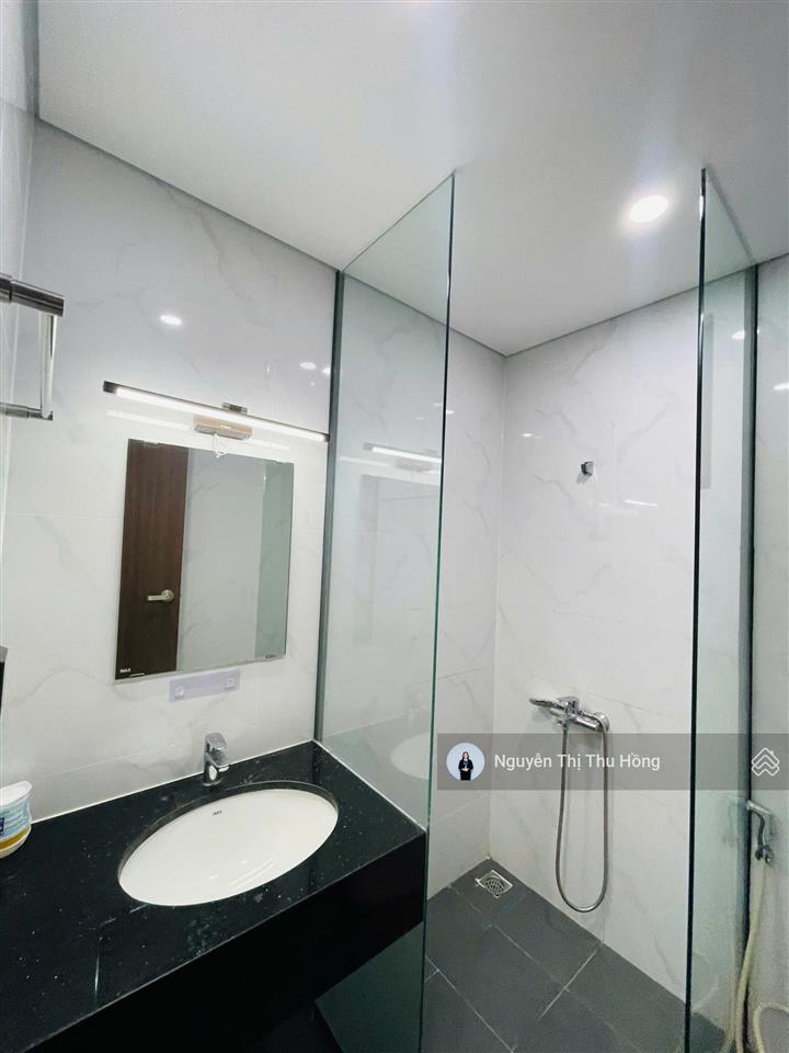 Cần bán gấp 1 căn hiếm có, full giá tốt 3,** tỷ, thiện chí thương lượng, sẵn khách thuê