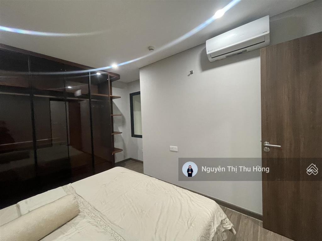 Chính chủ ngộp bank bán nhanh giá tốt khách mua ở dòng tiền tốt  0906 565 ***