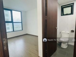 Cần chuyển nhượng căn 2pn nội thất cơ bản liền tường dễ decor, khách mua  0906 565 ***