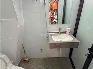 bán nhà mặt phố 2tầng đê trần khát trân