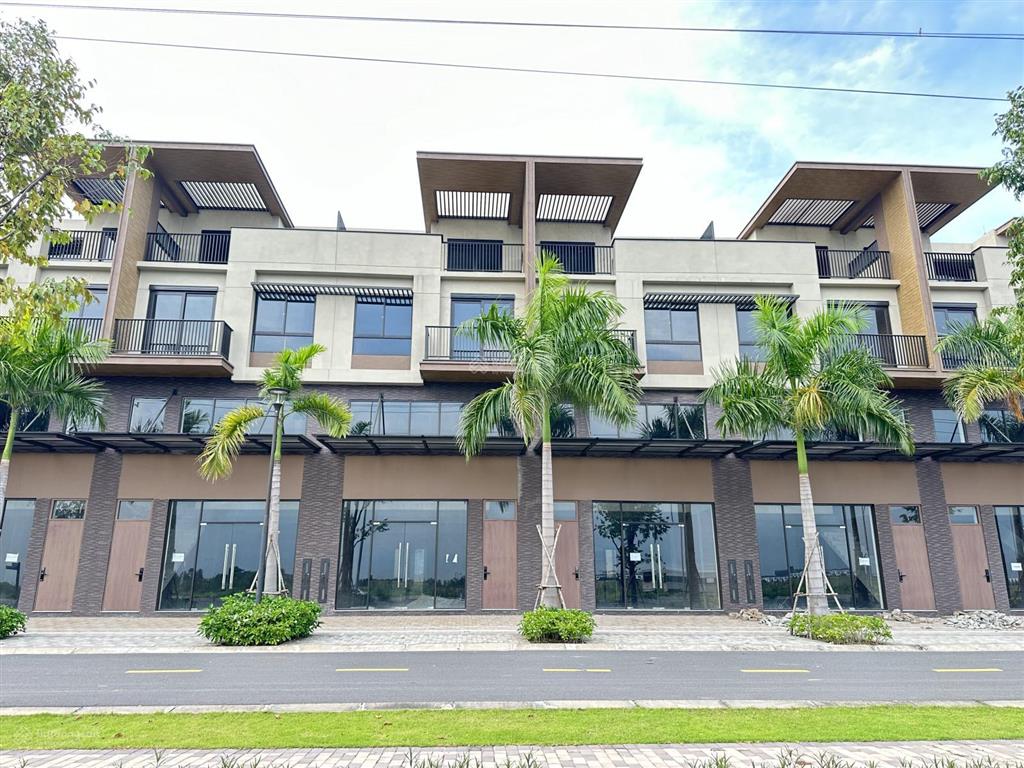 Đã có sổ hồng  nhà phố 2 mặt tiền dự án izumi city giỏ hàng chủ đầu tư, ngang 6x18,5m (111m2)