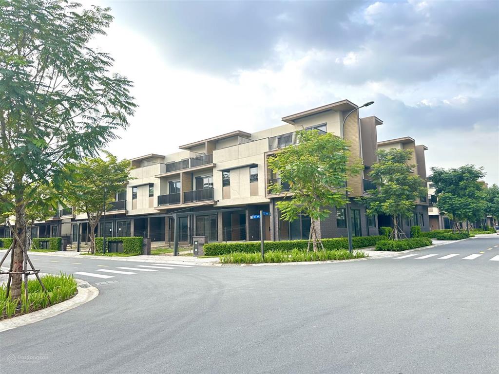 Căn góc bìa vườn giỏ hàng giá gốc chủ đầu tư khu đô thị izumi city. mẫu nhà th3, 8x20.5m(164m2).