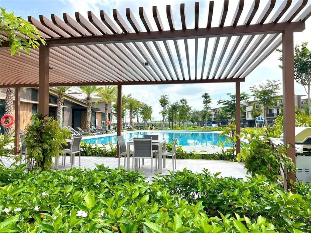 Bán nhà phố vườn izumi city  sổ hồng sẵn sàng tên.  0976 483 ***