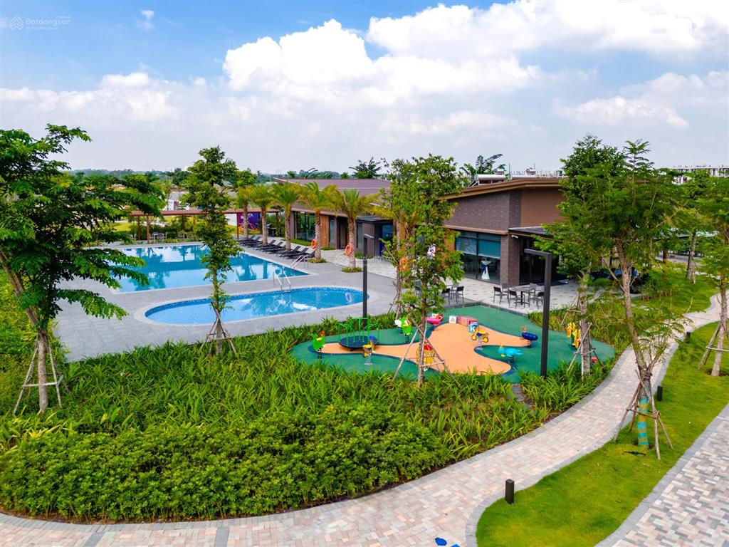 Bán shophouse dự án izumi city nhà 3 lầu 1 lửng mặt tiền đ 60m sổ hồng riêng sở hữu lâu dài hđmb