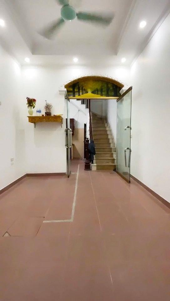 SIÊU HIẾM-NHÀ THANH XUÂN DÂN XÂY 4 TẦNG 3PN, RA OTO 5M, NGÕ THÔNG THIỆN CHÍ BÁN