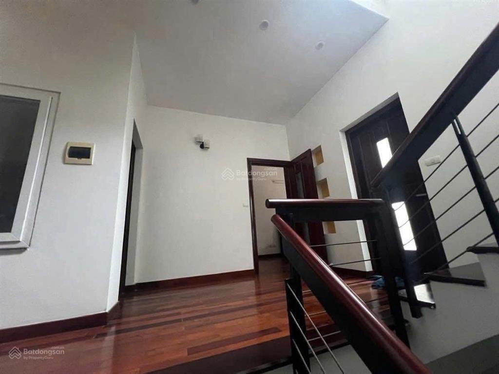 Ô tô vào nhà phân lô sát phố lớn giang văn minh, ba đình, vượng khí, 43m x 4t, mt 4.1m, 10 tỷ