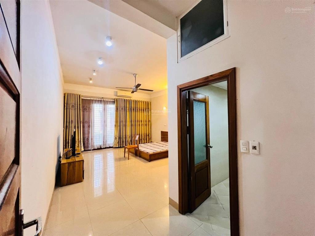 Mặt ngõ 42 vạn bảo, ba đình, phân lô, ô tô đỗ cửa ngày đêm, sát phố lớn, 51m, 15 tỷ