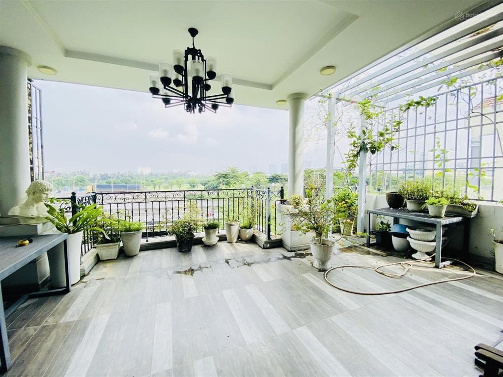 Bán biệt thự 130m2, 31 tỷ, tại khu dân cư ven sông sadeco, tân phong, q.7, hcm giá ưu đãi