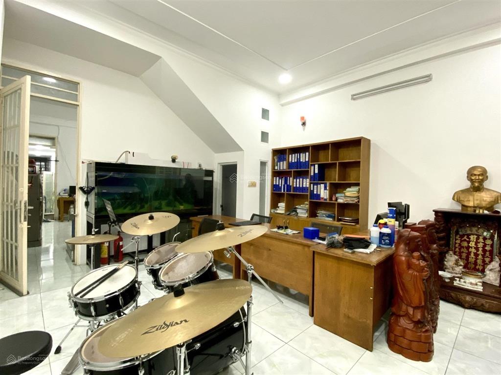 Bán nhà hai mặt tiền trước sau tại huỳnh tấn phát, 27 tỷ, 190m2, chính chủ, giá thương lượng tốt