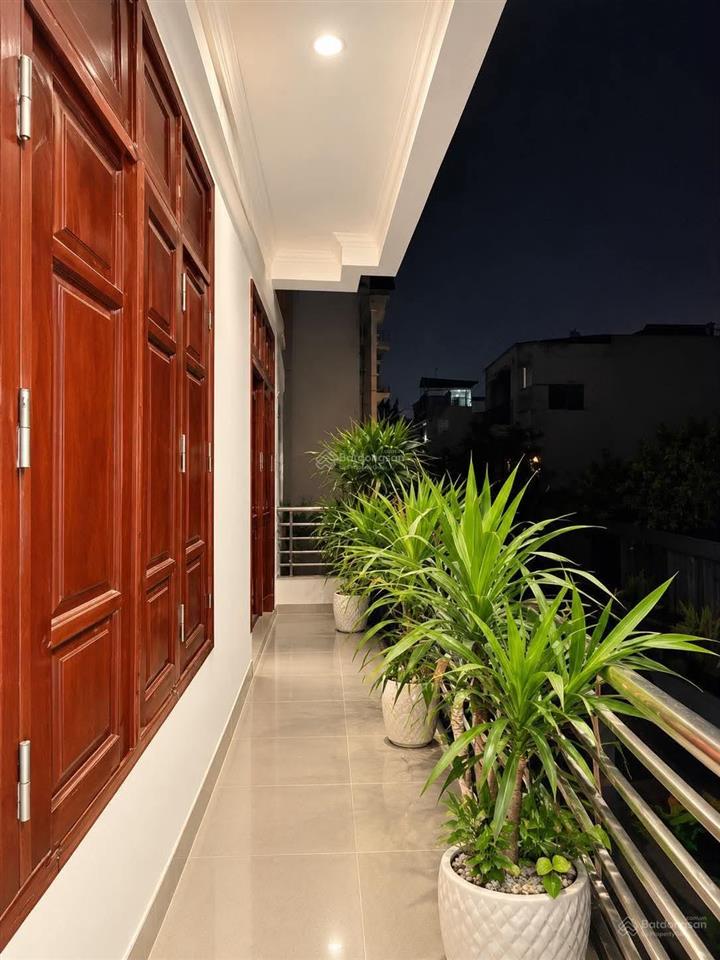 Chính chủ bán nhà riêng long biên, mặt ngõ thông oto 77.3m2, 3 tầng, mặt tiền 6m