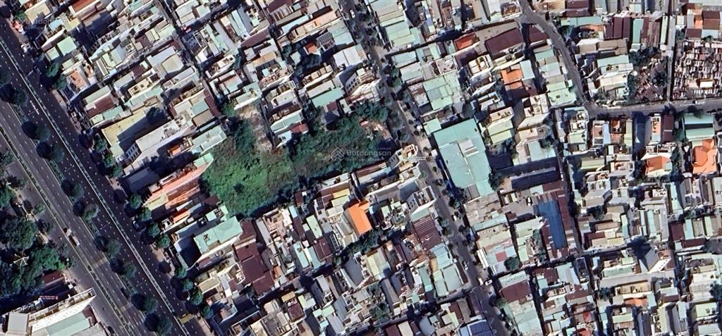 Lô đất siêu vip mặt tiền song hành trường chinh  cách metro tham lương 1km