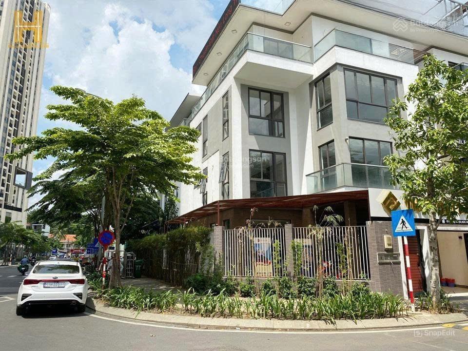Cho thuê căn góc nội khu hà đô centrosa  4 tầng  văn phòng, studio, đào tạo,...