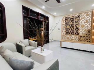 Bán nhà đẹp ngay kđt vĩnh điềm trung nha trang. gần siêu thị go đường ô tô tận nơi