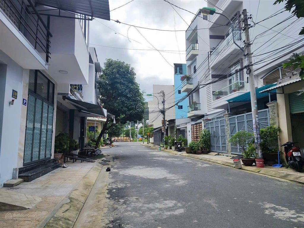 Bán nhà ngay tô hiệu gần biển nha trang. nhà sẵn 4 căn hộ mini đang cho thuê dòng tiền mỗi tháng.