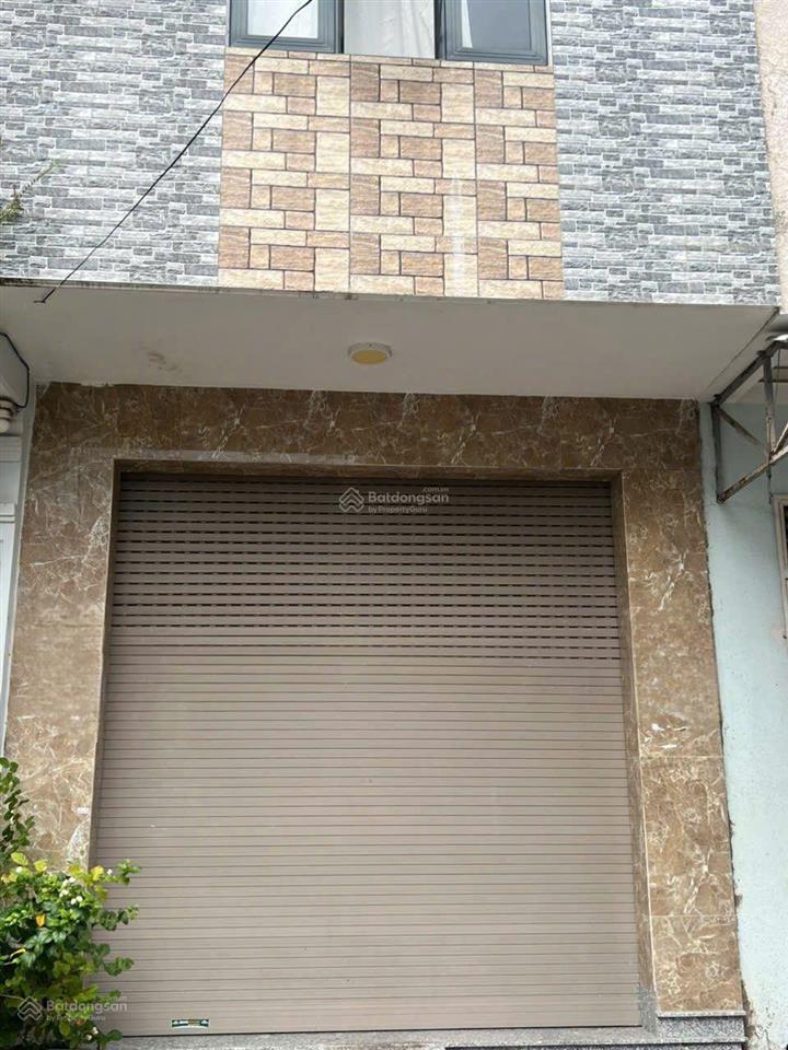 Bán nhà ngay tô hiệu gần biển nha trang. nhà sẵn 4 căn hộ mini đang cho thuê dòng tiền mỗi tháng.