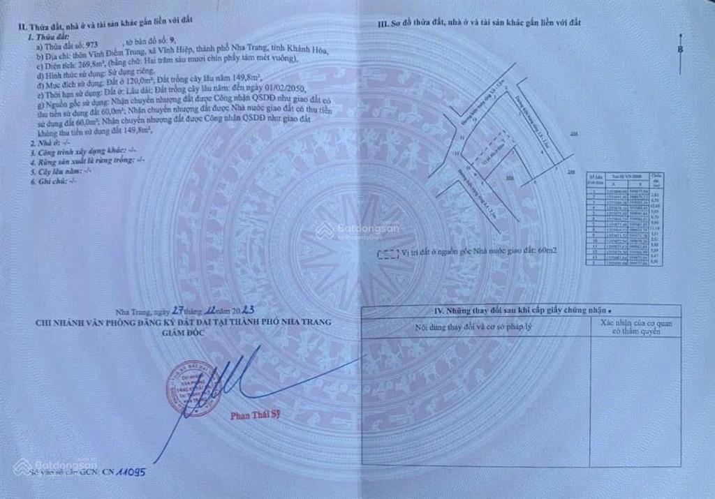 Bán nhà lầu 3 mặt tiền.vĩnh điềm trung sau lưng siêu thị go đường ô tô 6m.