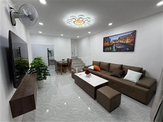 Bán nhà đẹp trung tâm phố nha trang..hẻm hải đức gần 23/10. đường hiện trạng 3m đầy đủ tiện ích