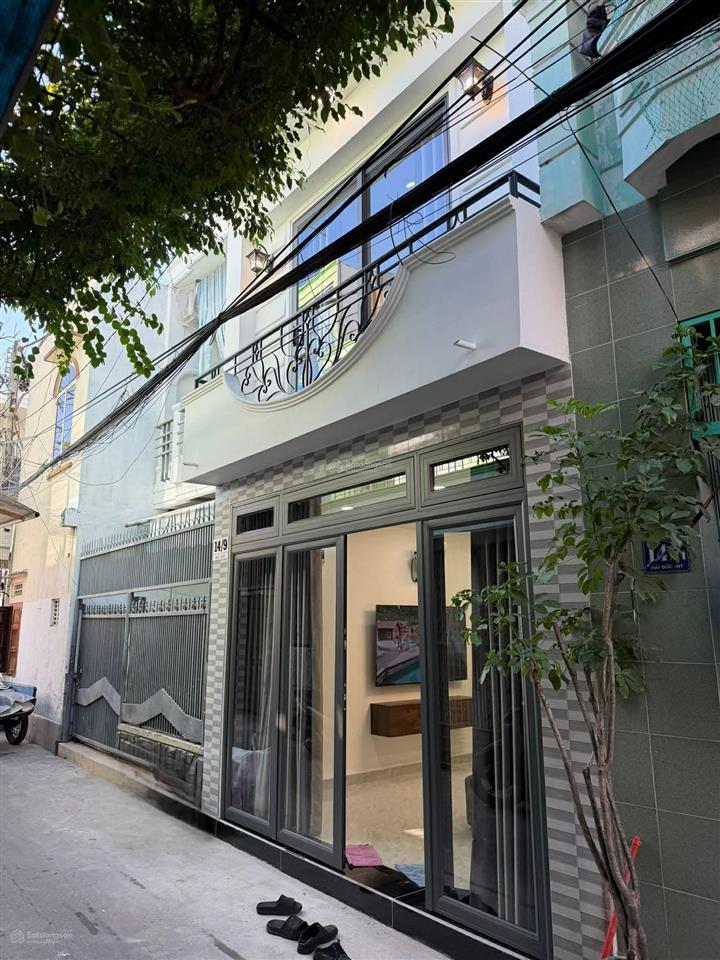Bán nhà đẹp trung tâm phố nha trang..hẻm hải đức gần 23/10. đường hiện trạng 3m đầy đủ tiện ích