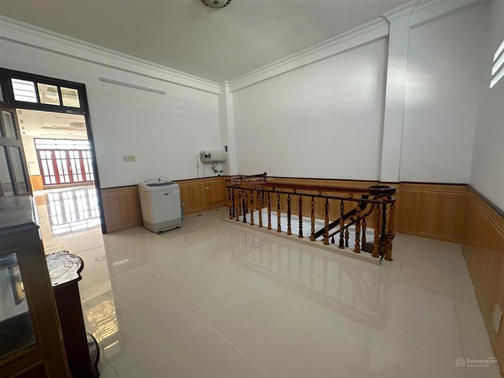 Nhà phố đẹp mặt tiền lê hồng phong, nha trang. kinh doanh sầm uất