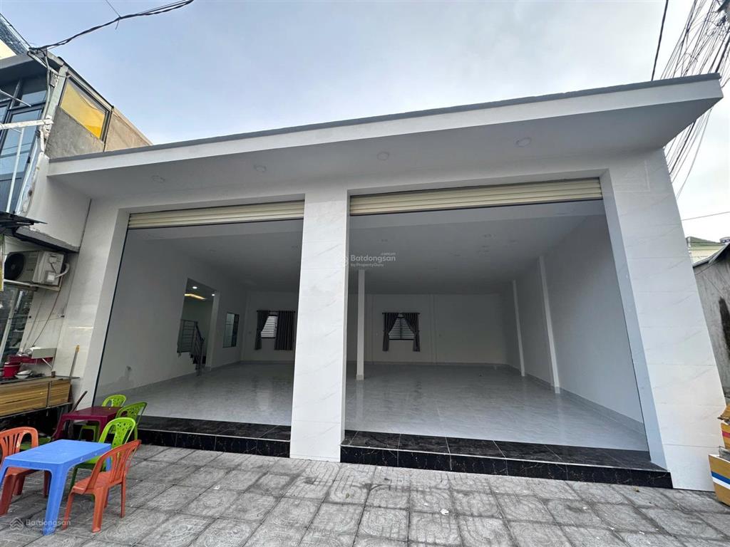 Bán nhà cấp 4. gần biển cách đường phạm văn đồng chỉ 10m.khu kinh doanh