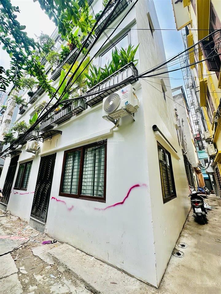 Bán nhà đẹp ngõ 180 trần duy hưng dt 45m2 5 tầng thang máy  đầy đủ nội thất thiết kế hiện đại