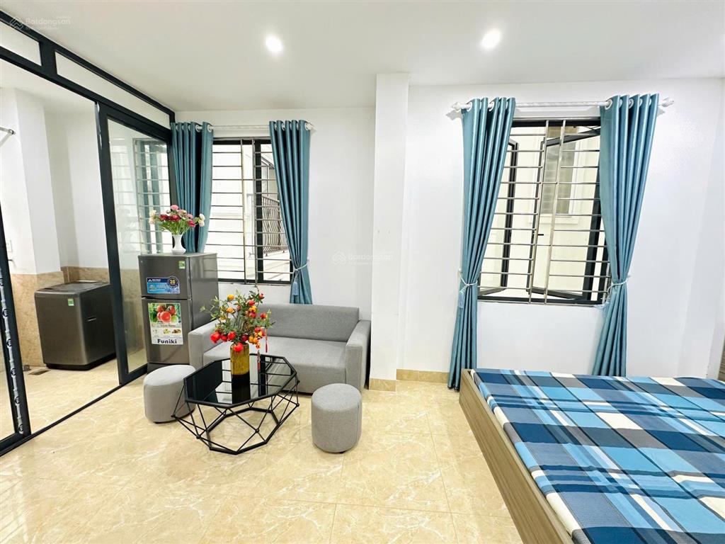 Cho thuê phòng tòa ccmn ngõ 110 trần duy hưng 1 ngủ tách bếp dt 35m2  đủ đồ ở ngay  giá 5tr5