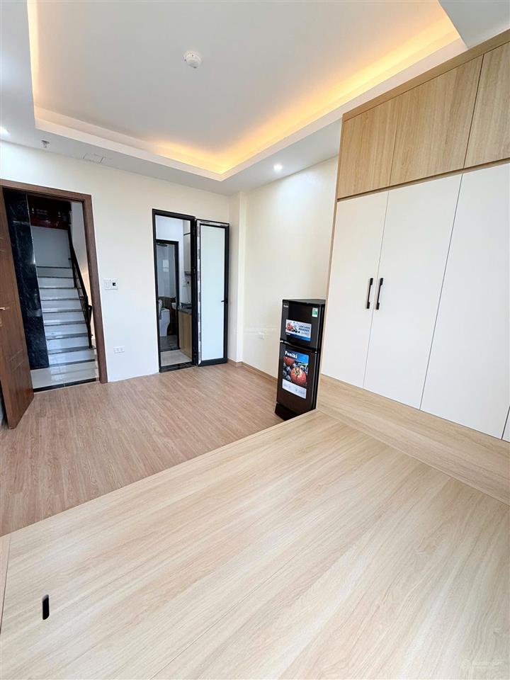Khai trương tòa ccmn mới ngõ linh quang  1 ngủ tách bếp riêng  phòng rộng view hồ  giá chỉ 4tr6