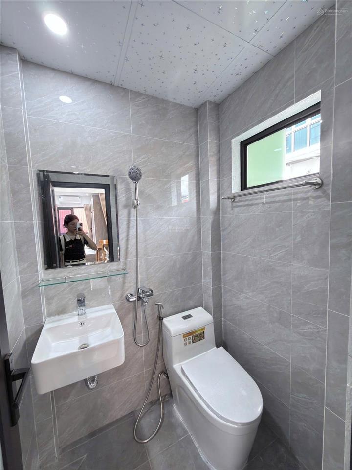 Khai trương tòa ccmn mới ngõ 76 nguyễn chí thanh 1n1k dt 40m2  đầy đủ đồ  ban công cửa sổ thoáng