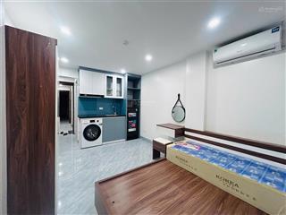 Cho thuê phòng láng hạ  nhà mới  đầy đủ đồ chỉ việc đến ở  ban công cửa sổ thoáng  giá 5tr8